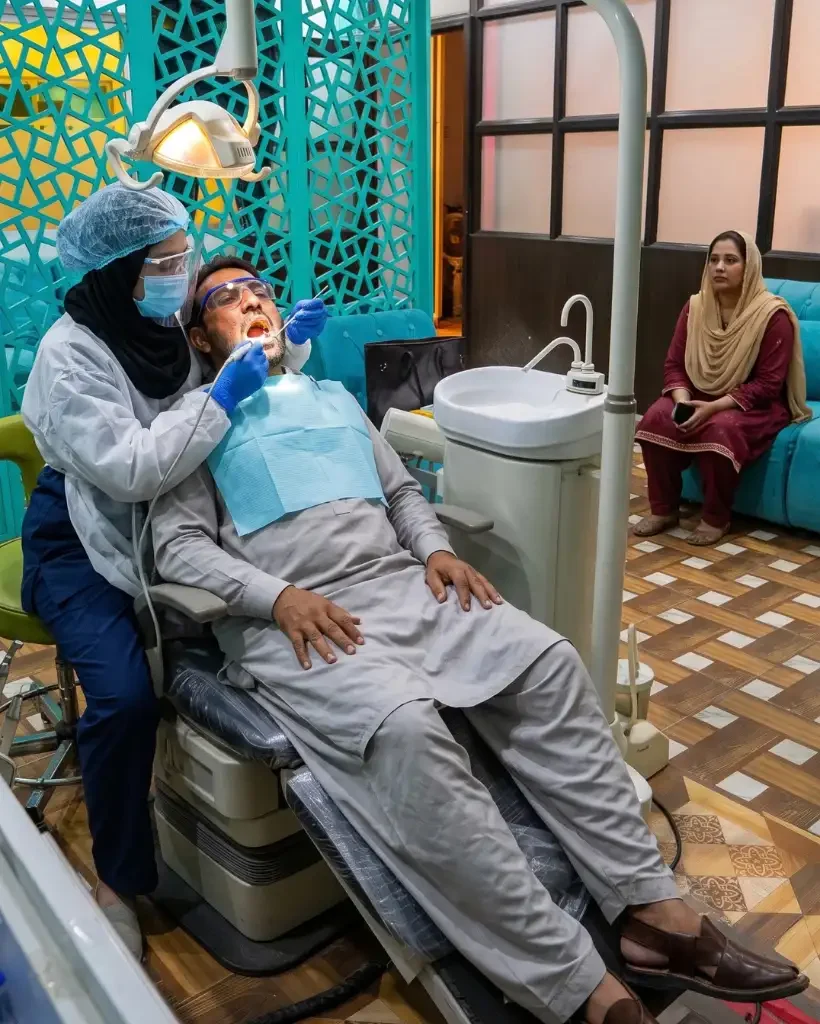 dental clinic in peshawar